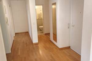 Großzügige Galeriewohnung mit Waldblick – 2 TG-Stellplätze – Provisionsfrei – Schiltacher Str. 40, 70569 Kaltental, Stuttgart – Vorschaubild 3