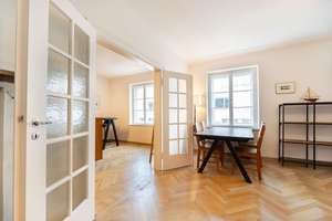 Charakter. Tiefe. Geschichte. – 3-Zimmer-Schwabinger Altbauwohnung – Die vollständige Adresse der Immobilie erhältst du vom Anbieter., 80804 Am Luitpoldpark, München – Vorschaubild 3