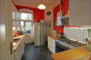 Keine zusätzliche Provision für Käufer! - Altbau-Charme zum Verlieben und richtig Wohlfühlen! – Berlin – Vorschaubild 15