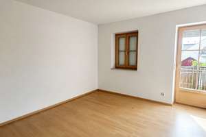 Großzügige 7-Zimmer-Doppelhaushälfte mit ca. 170 m² Wohnfläche, Garage, Balkon, Terrasse und Garten – Die vollständige Adresse der Immobilie erhältst du vom Anbieter., 85417 Marzling – Vorschaubild 5