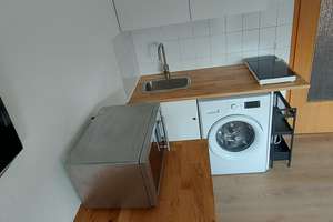 Vollmöblierte 1-Zimmer-Wohnung mit Balkon – Erstbezug nach umfassender Renovierung in Karlsruhe-Mühl – Lameystraße 27, 76185 Mühlburg, Karlsruhe – Vorschaubild 9