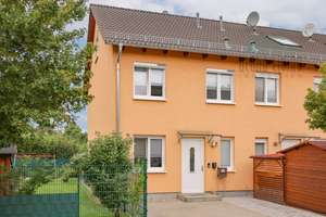 Eigener Garten, entspannter Alltag – dein Familienzuhause in Altglienicke – Die vollständige Adresse der Immobilie erhältst du vom Anbieter., 12524 Altglienicke, Berlin – Vorschaubild 2