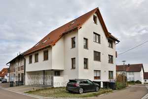 MODERNES 3-FAMILIENHAUS MIT ZWEI GARAGEN UND SOLAR! – Reutlingen (Kreis) – Vorschaubild 29