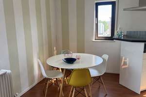 Möblierte helle Wohnung inkl aller Nebenkosten und Internet – Schloßstr. 75, 70176 Feuersee, Stuttgart – Vorschaubild 1