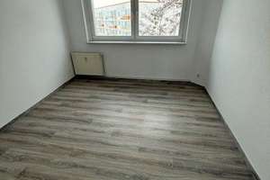 4-Raum Wohnung im 3. OG mit Balkon und Wannenbad OPTIONAL Bodenbelag neu – Züricher Straße 11, 6128 Südstadt, Halle (Saale) – Vorschaubild 6