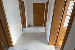 6 Familienhaus, Wohnung mit Balkon, sucht Alleinstehende, ruhige  Dame, ab 55 Jahre – Die vollständige Adresse der Immobilie erhältst du vom Anbieter., 44319 Wickede, Dortmund – Vorschaubild 5