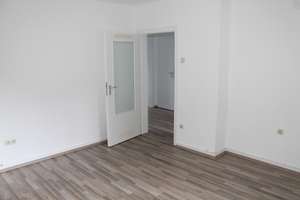 Tageslichtbad!Balkon!Abstellräume!!! – Turmstr. 16, 47119 Laar, Duisburg – Vorschaubild 9