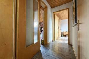 Diese Wohnidylle wird Ihr neues Zuhause. 3 Zimmer auf 97 m². Herrlicher Garten, Garage plus Carport. – Die vollständige Adresse der Immobilie erhältst du vom Anbieter., 78176 Blumberg – Vorschaubild 13