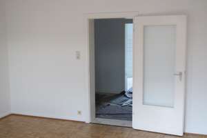 Schöne attraktive 3-Zimmer-Wohnung mit zwei Balkonen – Alte Stöckener Straße 54, 30419 Stöcken, Hannover – Vorschaubild 4