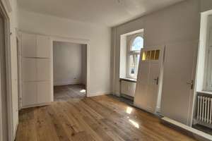 Sanierte geräumige 4-Zimmerwohnung nahe Gutenbergplatz – Gabelsbergerstraße 9, 76135 Weststadt, Karlsruhe – Vorschaubild 4