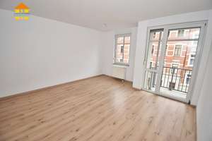 *2 Balkone, Tiefgaragenstellplatz und Aufzug in zentraler Lage* – Gießerstraße 31, 9130 Sonnenberg, Chemnitz – Vorschaubild 1