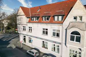 Gut gepflegtes Wohn- und Geschäftshaus mit Aufzug, Garagenhof und der Möglichkeit sein eigenes Gew