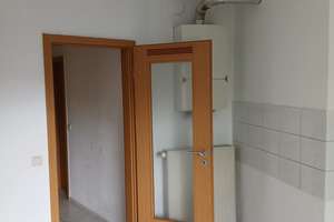 Balkon & Gasheizung: 2,5-Zimmer-Wohnung im 3. OG in Essen-Hubertstraße – Hubertstraße 256, 45307 Kray, Essen – Vorschaubild 14