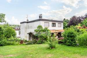 Attraktives Mehrfamilienhaus mit angrenzendem Grundstück in Rösrath. – Die vollständige Adresse der Immobilie erhältst du vom Anbieter., 51503 Rösrath – Vorschaubild 2