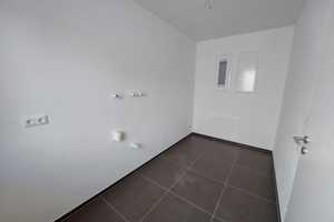 Moderner Neubau auf 200 m² SOFORT einziehen und genießen – Antoniusweg 3, 94405 Dingolfing-Landau (Kreis) – Vorschaubild 11
