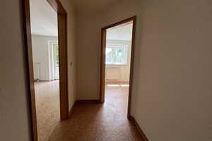 ++ Beliebt im 1.  Obergeschoss und Dusche ++ – Grenzgraben 49, 9126 Chemnitz – Vorschaubild 9