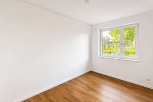 Neuwertige 4-Zimmer-Erdgeschosswohnung mit Terrasse, Garten und Tiefgarage in Nürnberg-Bärenschanze – Bärenschanzstraße 40, 90429 Bärenschanze, Nürnberg – Vorschaubild 13