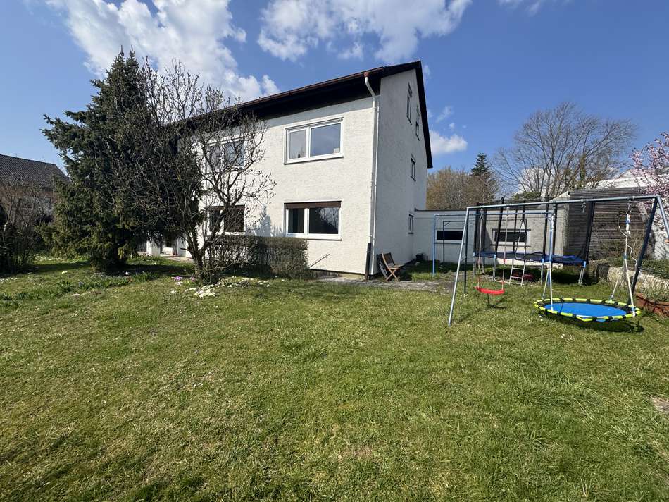 Im Garten hat es viel Platz...