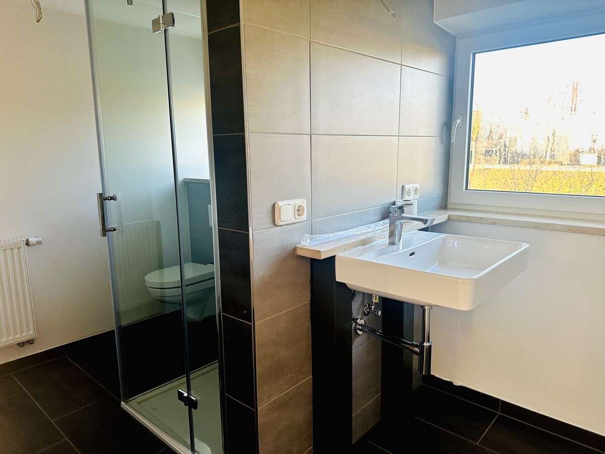 Immobilie in Simbach - Modern sanierte Doppelhaushälfte - Wohnkomfort auf drei Ebenen - Bild 2