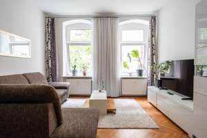 Charmante Altbauwohnung in begehrter Lage im Samariterkiez. – Die vollständige Adresse der Immobilie erhältst du vom Anbieter., 10247 Friedrichshain, Berlin – Vorschaubild 1