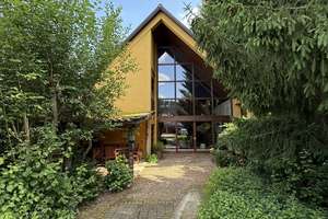 Von der Kirche zum besonderen Einfamilienhaus – Die vollständige Adresse der Immobilie erhältst du vom Anbieter., 85072 Eichstätt – Vorschaubild 1