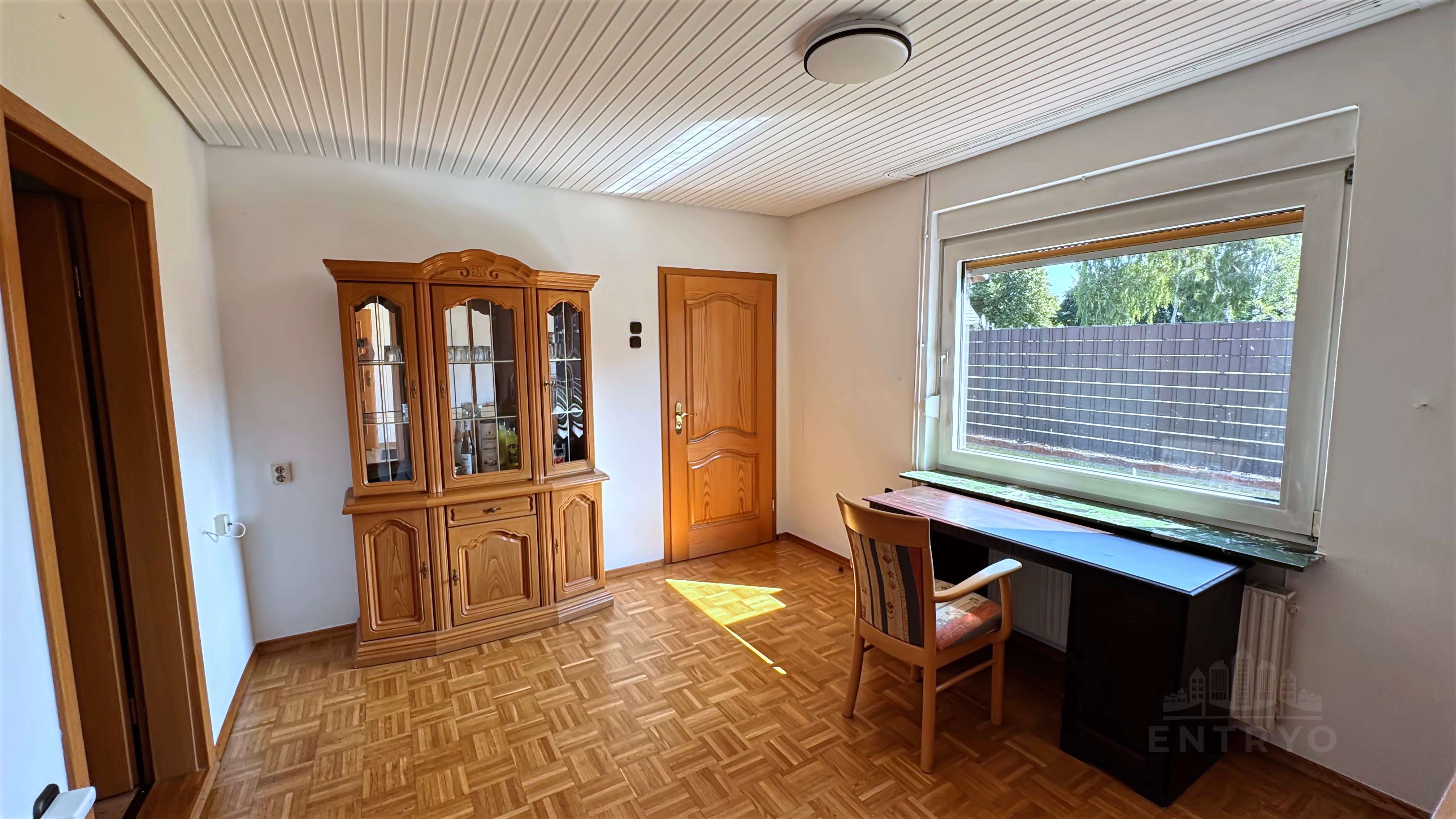 Immobilie in Ihlow - Familienidylle in Ihlow-Simonswolde: Platz, Ruhe & moderner Komfort - Bild 2