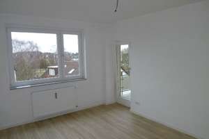 Bequem wohnen mit Aufzug, Einbauküche und Designbodenbelag – Breslauer Str. 28, 38440 Wohltberg, Wolfsburg – Vorschaubild 7