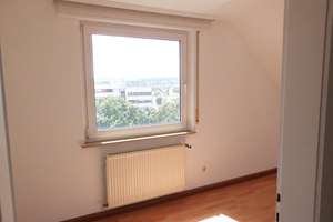 3 Zimmer Wohnung mit Stadtbahnanschluss – Die vollständige Adresse der Immobilie erhältst du vom Anbieter., 70374 Schmidener Vorstadt, Stuttgart – Vorschaubild 4