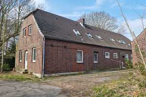 Verkauft: Sanierungsobjekt in Alleinlage mit großem Potenzial und Weitblick – Wilhelmshaven – Vorschaubild 4