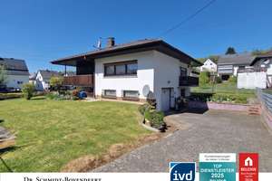 Gepflegtes Einfamilienhaus im Bungalowstil mit schönem Grundstück in Langenbach!