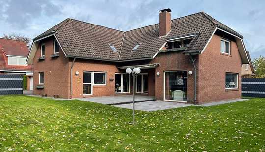 Bild von Exklusives Wohnhaus mit Doppelgarage in Sackgassenendlage