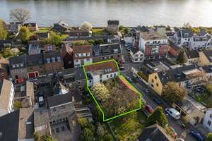 Rheinnahes Mehrparteienhaus mit Entwicklungspotenzial und freier Gewerbeeinheit – Die vollständige Adresse der Immobilie erhältst du vom Anbieter., 50999 Weiß, Köln – Vorschaubild 3
