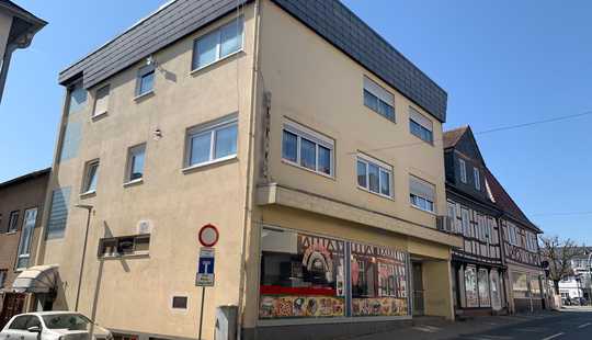 Bild von Mehrfamilienhaus mit Gewerbefläche und stabilem Mietpotenzial in bester Lage von Usingen