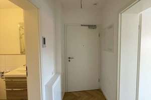 Charmantes Zuhause über den Dächern Nürnbergs – Die vollständige Adresse der Immobilie erhältst du vom Anbieter., 90491 St. Jobst, Nürnberg – Vorschaubild 5