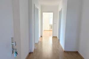 Ein Zuhause mit Perspektive - Gepflegtes Zweifamilienhaus in Ergolding – Die vollständige Adresse der Immobilie erhältst du vom Anbieter., 84030 Ergolding – Vorschaubild 14