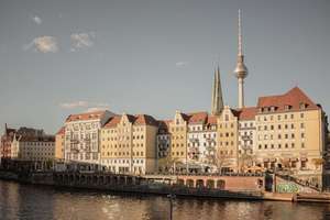 Eine der begehrtesten Wohnadressen in Berlin-Mitte – Die vollständige Adresse der Immobilie erhältst du vom Anbieter., 10117 Mitte (Ortsteil), Berlin – Vorschaubild 25