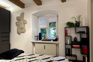 hochwertig möblierte Wohnung in einem Denkmal im Herzen der Altstadt – Die vollständige Adresse der Immobilie erhältst du vom Anbieter., 93047 Innenstadt, Regensburg – Vorschaubild 11
