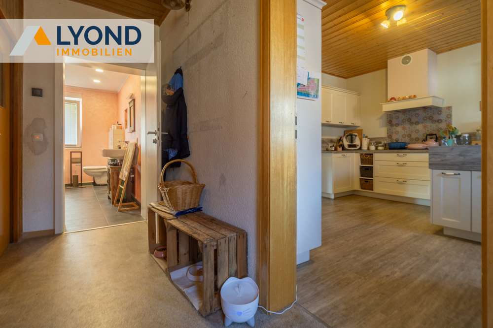 Immobilie in Gemünden - Großzügige Doppelhaushälfte in ruhiger Lage – ideal für Familien und Tierliebhaber! - Bild 3