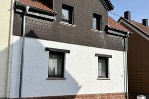 Gepflegtes Einfamilienhaus mit Garten und Garage in ruhiger Lage von Merchweiler – Die vollständige Adresse der Immobilie erhältst du vom Anbieter., 66589 Merchweiler – Vorschaubild 2