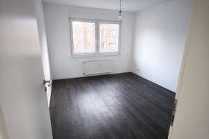 Wohnen mit Charakter: 3-Zimmer-Dachgeschosswohnung in Odenkirchen-Mitte – Kamphausener Straße 15, 41199 Odenkirchen-Mitte, Mönchengladbach – Vorschaubild 3