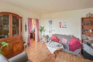 Gut geschnittene Eigentumswohnung mit Loggia in Köln Neubrück – Die vollständige Adresse der Immobilie erhältst du vom Anbieter., 51109 Neubrück, Köln – Vorschaubild 3