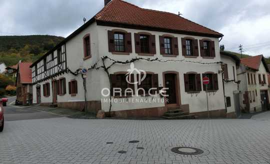 ***Ehemaliges  Weingut im Touristenort St. Martin - ***