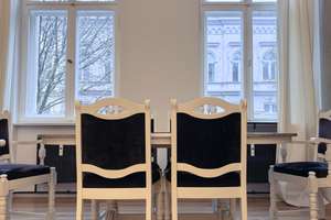 Zwischenmiete ab 1.1.2026 – 30.04.2026 voll möblierte 3‑Zimmer‑Wohnung 87 m² – Nollendorfstraße 40, 10783 Schöneberg, Berlin – Vorschaubild 1