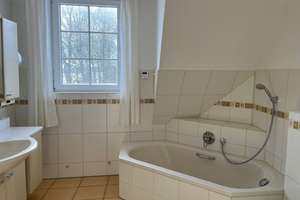 Endlich Zuhause: Ruhiges Wohnen mit Einfamilienhaus-Charakter. – Egestorfer Landstraße 31, 21376 Garlstorf – Vorschaubild 11