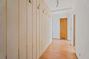 Helle 3-Zimmerwohnung mit TG-Stellplatz mitten in Wiblingen – Biberacher Straße 23, 89079 Wiblingen, Ulm – Vorschaubild 2