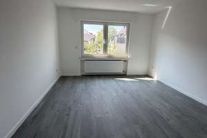 Moderne 4-Zimmerwohnung im EG mit zwei Bädern und großer Terrasse in bester Lage - barrierearm – Auf der Grieße 40, 51371 Rheindorf, Leverkusen – Vorschaubild 5