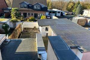 großzügige Doppelhaushälfte mit PV-Anlage, Parkett und  Garagen-/Lageranbau – Linder Mauspfad 73, 51147 Lind, Köln – Vorschaubild 11