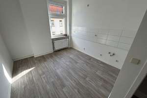 Ideal als Erste Wohnung! Helle 2-Zimmer-Wohnung sucht Sie! – Otto-Richter-Straße 30a, 39116 Sudenburg, Magdeburg – Vorschaubild 6