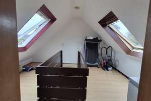 4,5 Zimmer Maisonette Wohnung 2. OG, neues Bad, ruhige Lage – Neumeyerstr. 5, 42853 Stadtpark, Remscheid – Vorschaubild 10