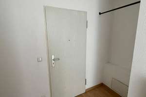 ***Schön geschnittene Wohnung mit Tiefgaragenstellplatz und Balkon*** – Bahlenstr. 8, 40589 Wersten, Düsseldorf – Vorschaubild 8